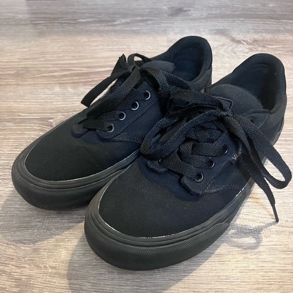 Vans Other - Vans' Men's Atwood Deluxe Lace Up Sneaker Size 7